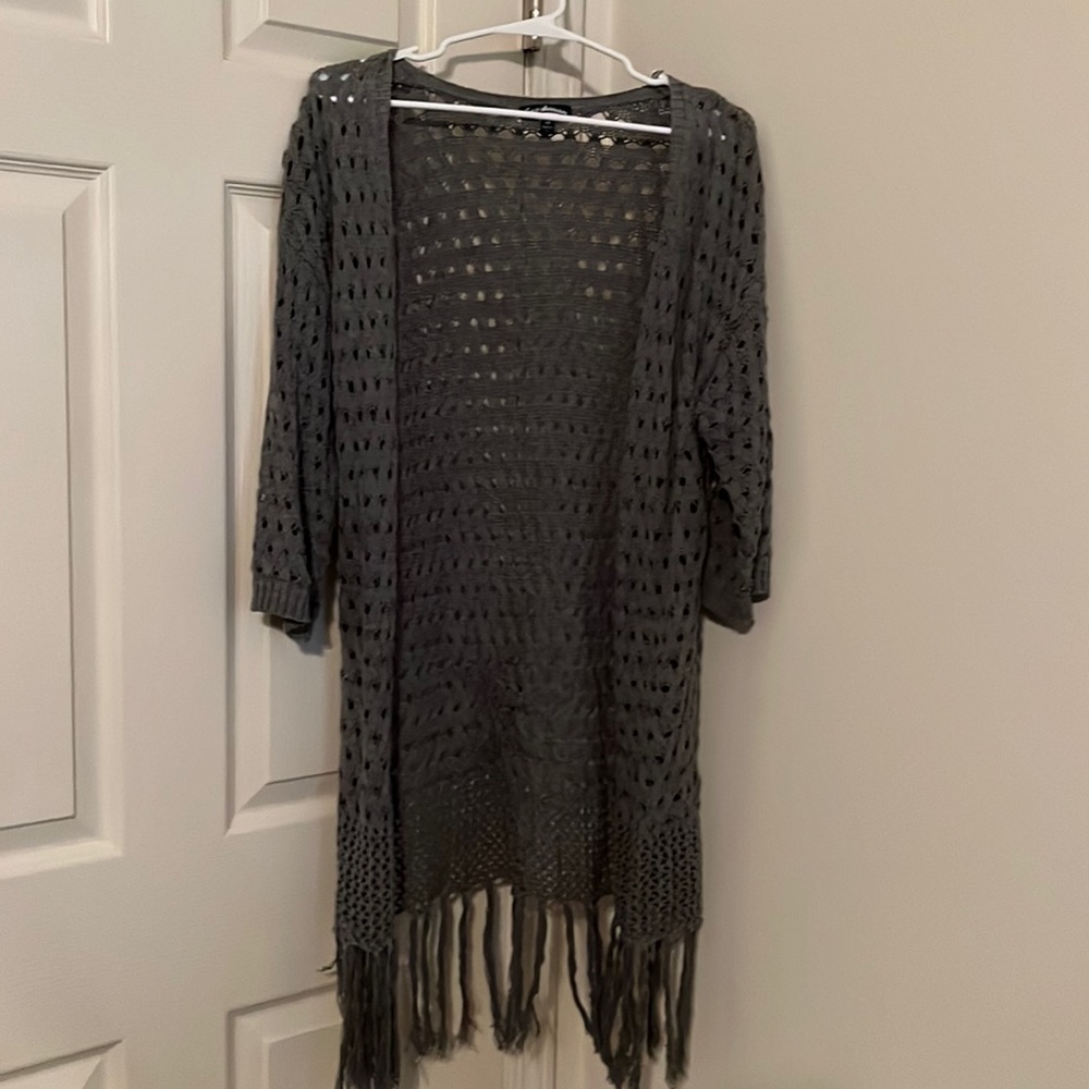 Women’s Grey sweater/ cardigan